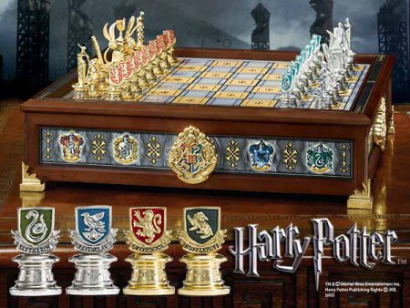 Harry Potter - Die Häuser Hogwarts Quidditch Schachspiel