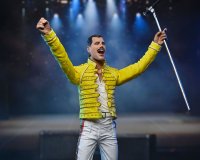 Freddie Mercury Actionfigur Freddie Mercury (Yellow Jacket) 18 cm