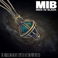 Men in Black Prop Replik 1/1 The Arquilian Galaxy Necklace Limited Edition