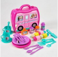 Barbie Glamping Spielset im Koffer 22x24 cm